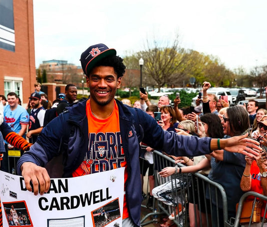 Auburns Best - Dylan Cardwell Spotted in the 93 til Snapback